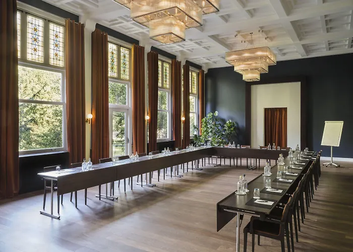 Park Den Haag, Part Of Sircle Collection 4*