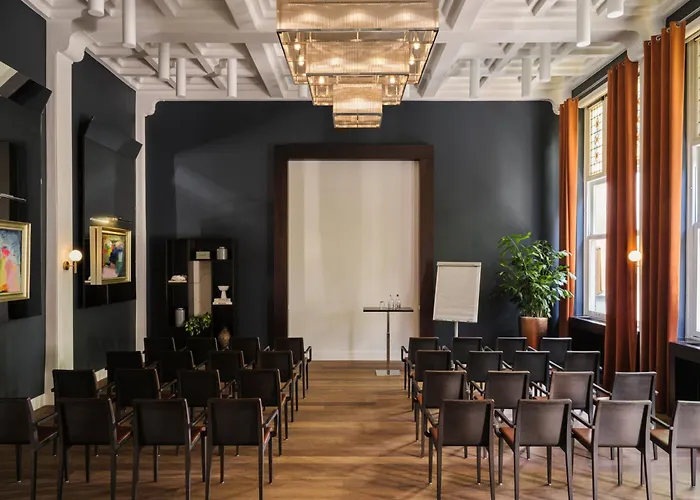 Park Den Haag, Part Of Sircle Collection 4*