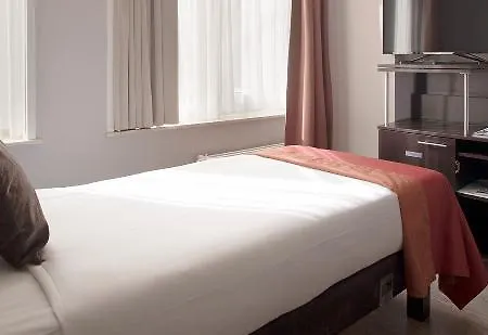 Park Den Haag, Part Of Sircle Collection 4*