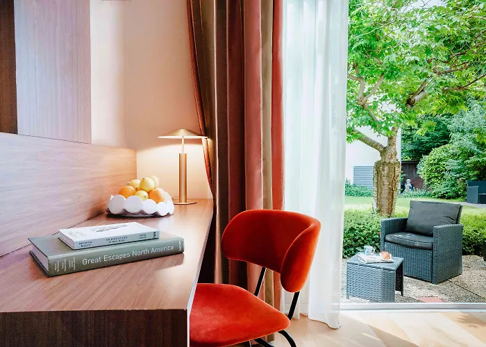 Park Den Haag, Part Of Sircle Collection 4*