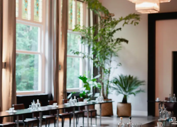 Park Den Haag, Part Of Sircle Collection 4*