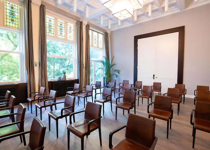 Park Den Haag, Part Of Sircle Collection ホテル 4*