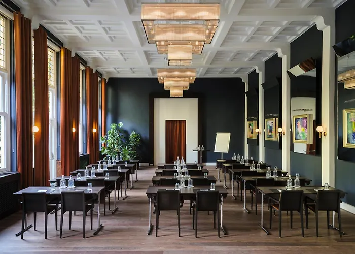 Park Den Haag, Part Of Sircle Collection 4*